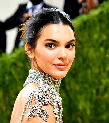 Kendall Jenner's Book Recommendations